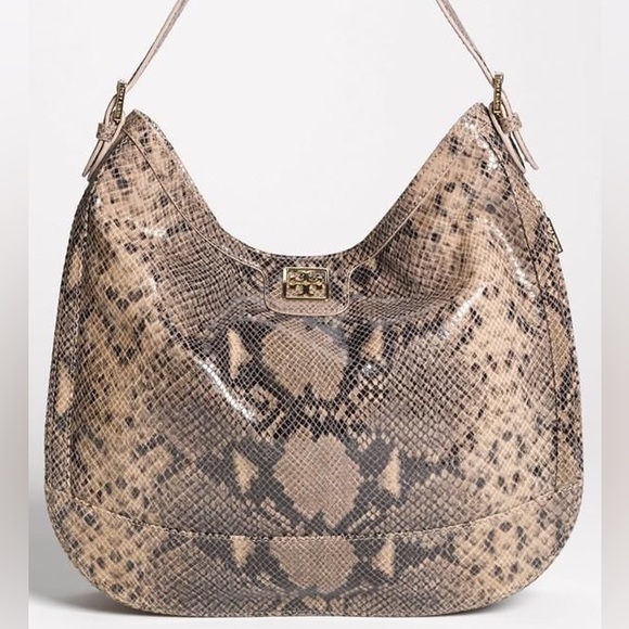 Handbags - Tory Burch Catalina Hobo